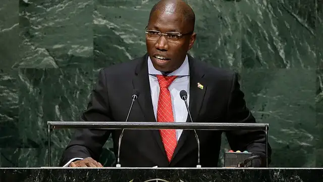 'Video thumbnail for Guinea-Bissau: Ex-PM Pereira says will return to country to seek presidency'