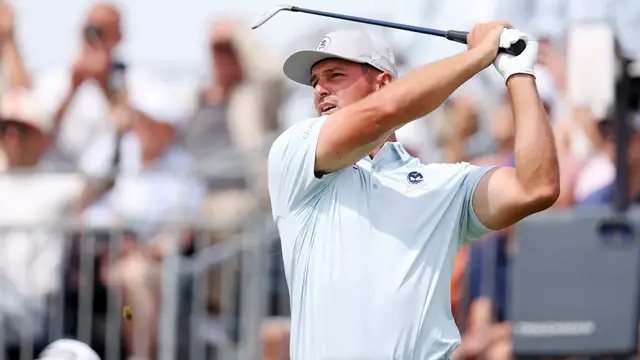 Video thumbnail for Bryson's Iron Game Struggles at Link-Style Courses