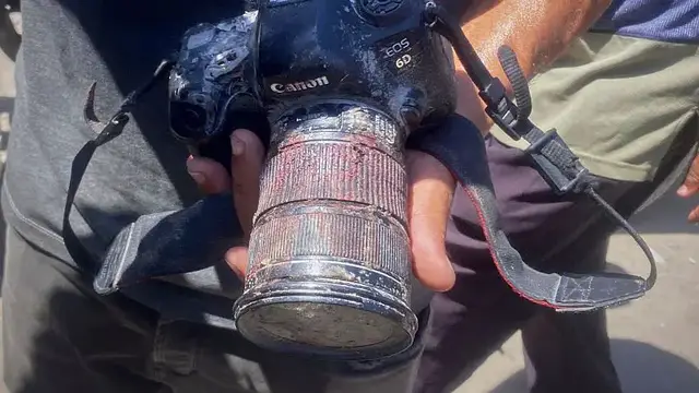 'Video thumbnail for Moment Gaza hospital struck by Israeli airstrikes'
