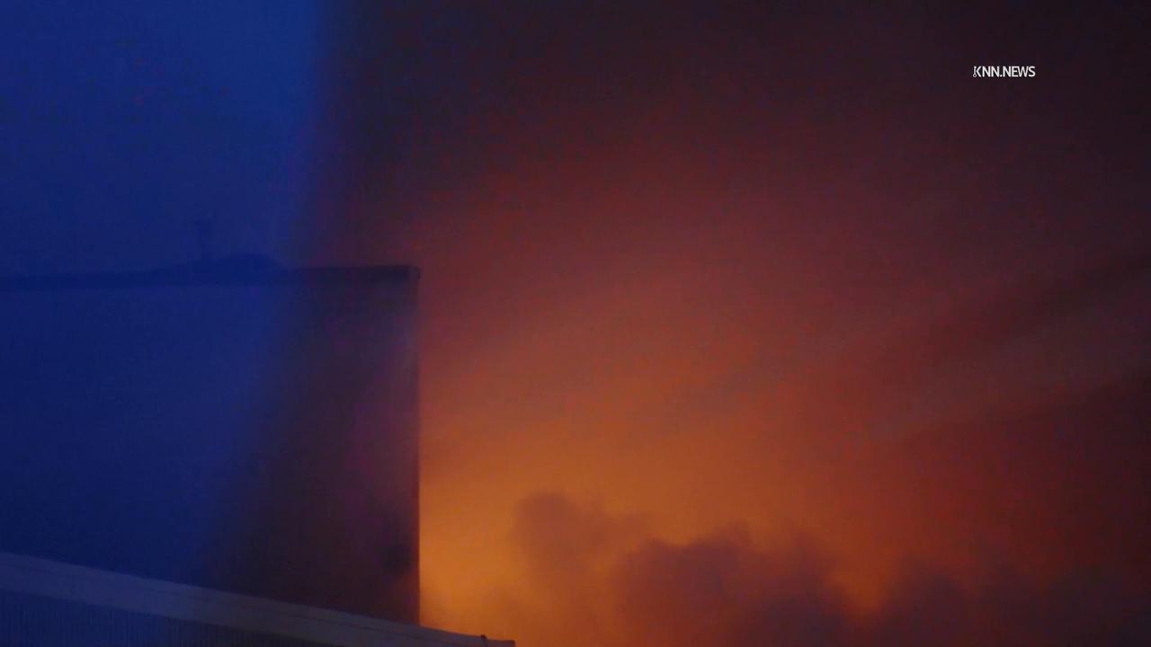 Video thumbnail for US, Los Angeles: South El Monte Conmercial Fire.