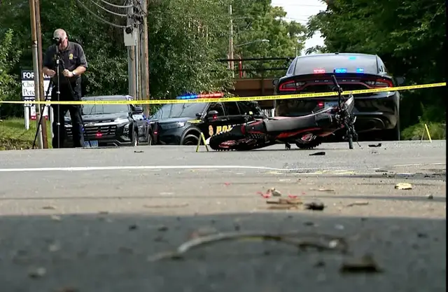 Video thumbnail for Crash involving dirt bike draws emergency response in Norwalk