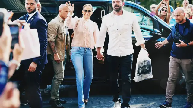 Video thumbnail for Celebrity Couple Jennifer Lopez and Ben Affleck Split
