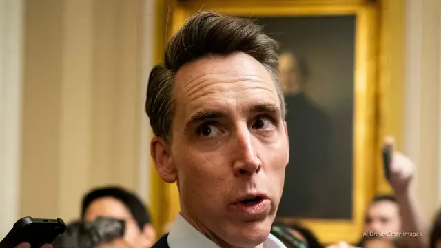 'Video thumbnail for Trump calls Hawley a ‘second-tier Senator’ over stock trading bill'