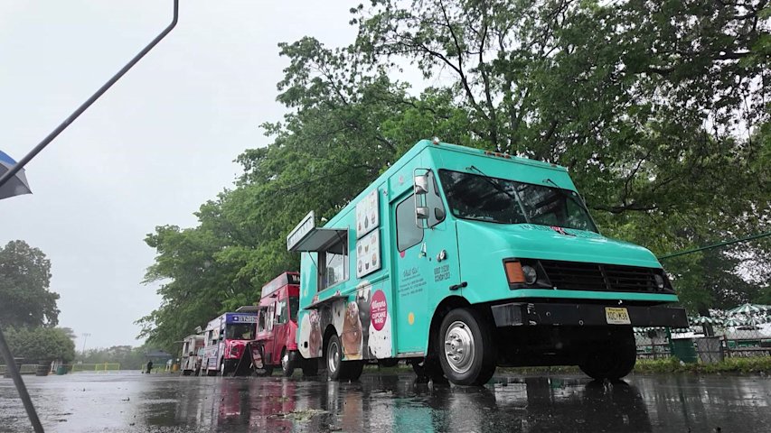 Video thumbnail for Jersey Shore Food Truck Festival presses on despite rainy Memorial Day weekend