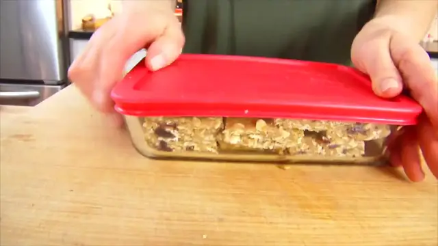 Video thumbnail for 10.NO BAKE PEANUT BUTTER OAT BARS ¦ 4 ingredient oatmeal bars (720p 30fps)