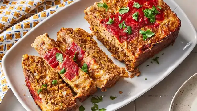 Video thumbnail for Zesty Mexican Taco Meatloaf Recipe