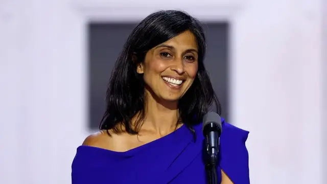 Video thumbnail for JD & Usha's Tense Behavior On India Trip Confirms Our Suspicions