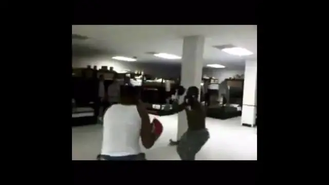 'Video thumbnail for lord brunson: military boxing match: sparring session in the barracks'