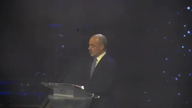 'Video thumbnail for Matthew McConaughey Names Star Princess Cruise Ship and Christens Her with His Tequila'