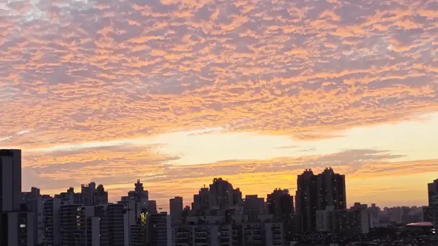 Video thumbnail for China: Evening Glow.
