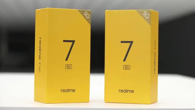 'Video thumbnail for Realme 7 5G Unboxing - 120Hz for under $300'