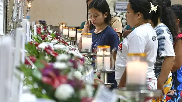 'Video thumbnail for Families mourn over 188 dead in Philippines after Typhoon Kalmaegi'