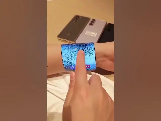 Video thumbnail for Samsung's Flexible OLED Display #shortsviral #ytshorts #shorts #samsung