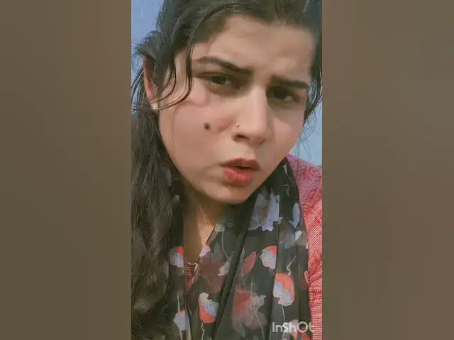 Video thumbnail for Mae khush ho jaati hu🤧🤣💫🥀#funnyshorts #love #youtubeshorts #viralvideo