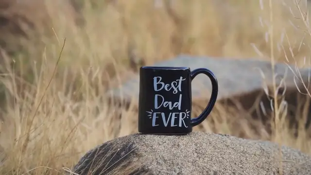 Video thumbnail for Crafty and Creative: Homemade Father's Day Gift Ideas