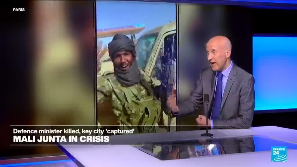 Video thumbnail for Mali's junta in crisis as defence minister killed, key city 'caputred'