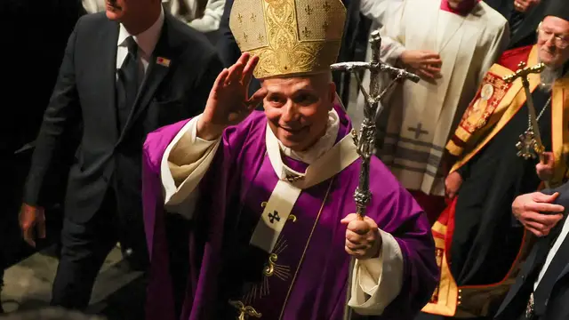 Video thumbnail for Pope set to visit Lebanon: Christians hope for greater stability