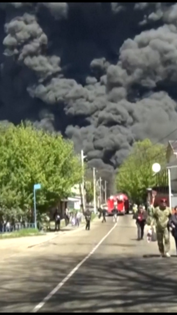 Video thumbnail for Ukrainian drones strike Russia's Tuapse refinery for third time