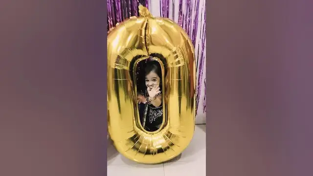 Video thumbnail for Happy 30th birthday to the world’s shortest woman, Jyoti Amge 🥳