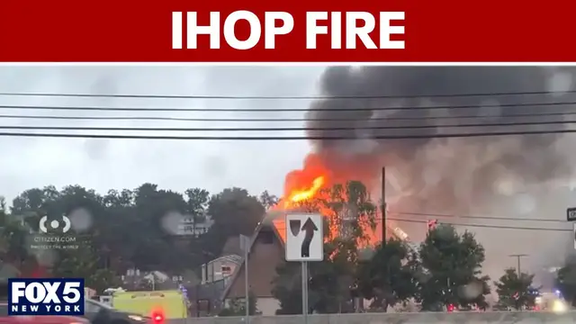 Video thumbnail for Fire tears through IHOP in New Jersey