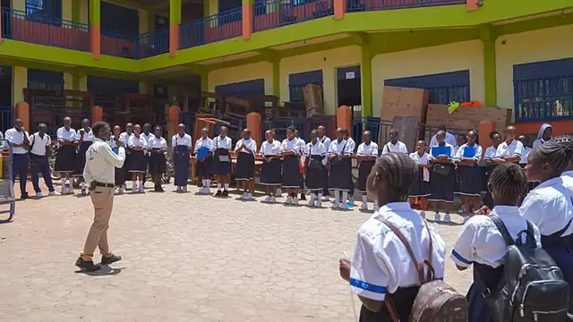 Video thumbnail for DRC: Schools reopen in ebola epicentre despite concerns