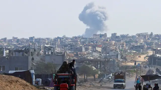 'Video thumbnail for Child among 2 Palestinians killed in Israeli drone strike in southern Gaza'