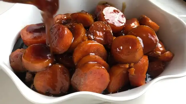 'Video thumbnail for Easy Candied Yams on stove top (FAMILY RECIPE) (720p 30fps)'