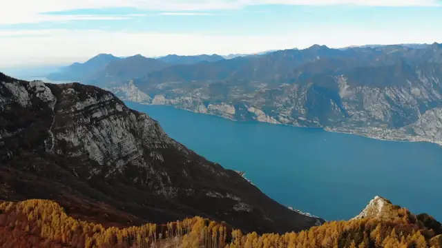 Video thumbnail for Amazing Lake