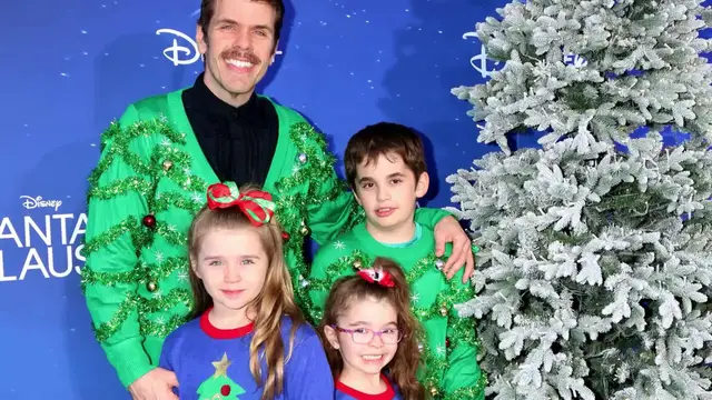 Video thumbnail for UNCAPTIONED: Perez Hilton reunites with children: 'Incredibly meaningful and healing'.