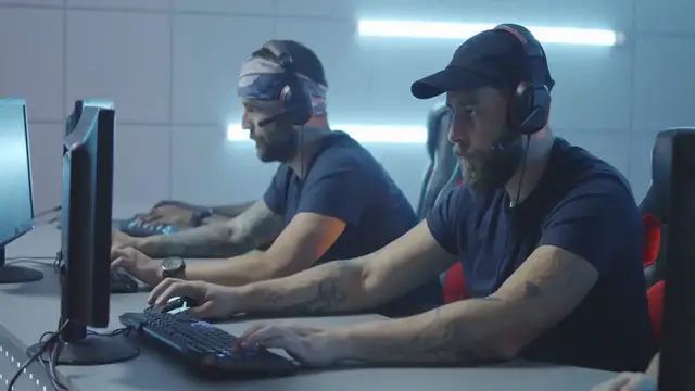 Video thumbnail for Witcher 3 DLCs