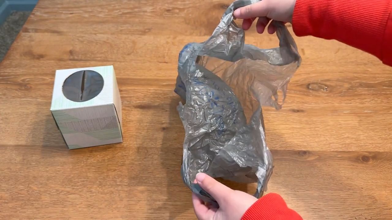 Video thumbnail for This genius trick solves everyone's most ANNOYING storage problem!