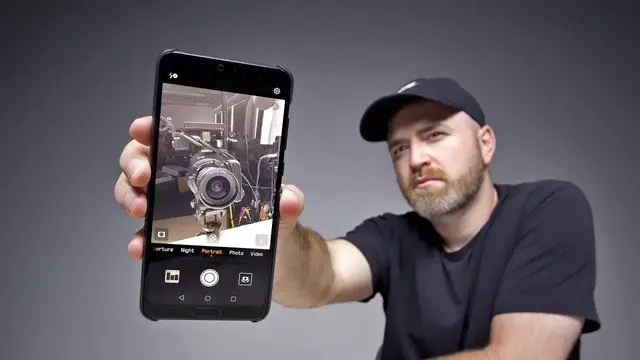 Video thumbnail for HUAWEI CAUGHT FAKING
