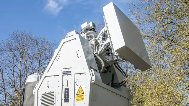 Video thumbnail for UK successfully tests radio wave weapon to neutralize drone swarms