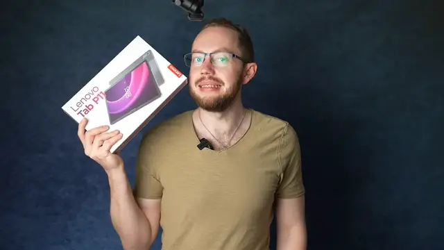 Video thumbnail for Unboxing: Lenovo Tab P11 G2 with Precision Pen 2