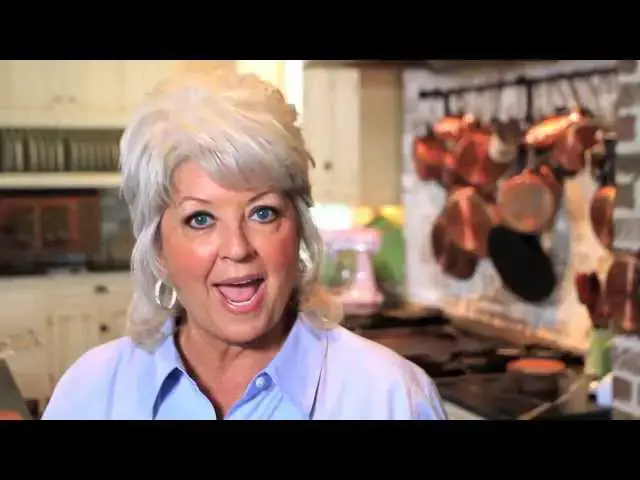 Video thumbnail for 5th anniversary of Cooking with Paula Deen Magazine (2010)