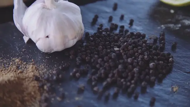 Video thumbnail for Crispy_Buffalo_Chicken_Wings_Recipe