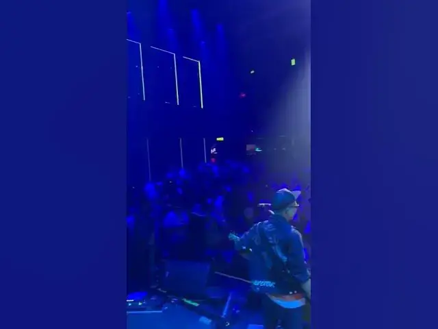 Video thumbnail for Bimbimslank Smalam di LiveHouse Kemang #slank #bimbim #bimbimslank #kemang #livehousekemang #jakarta