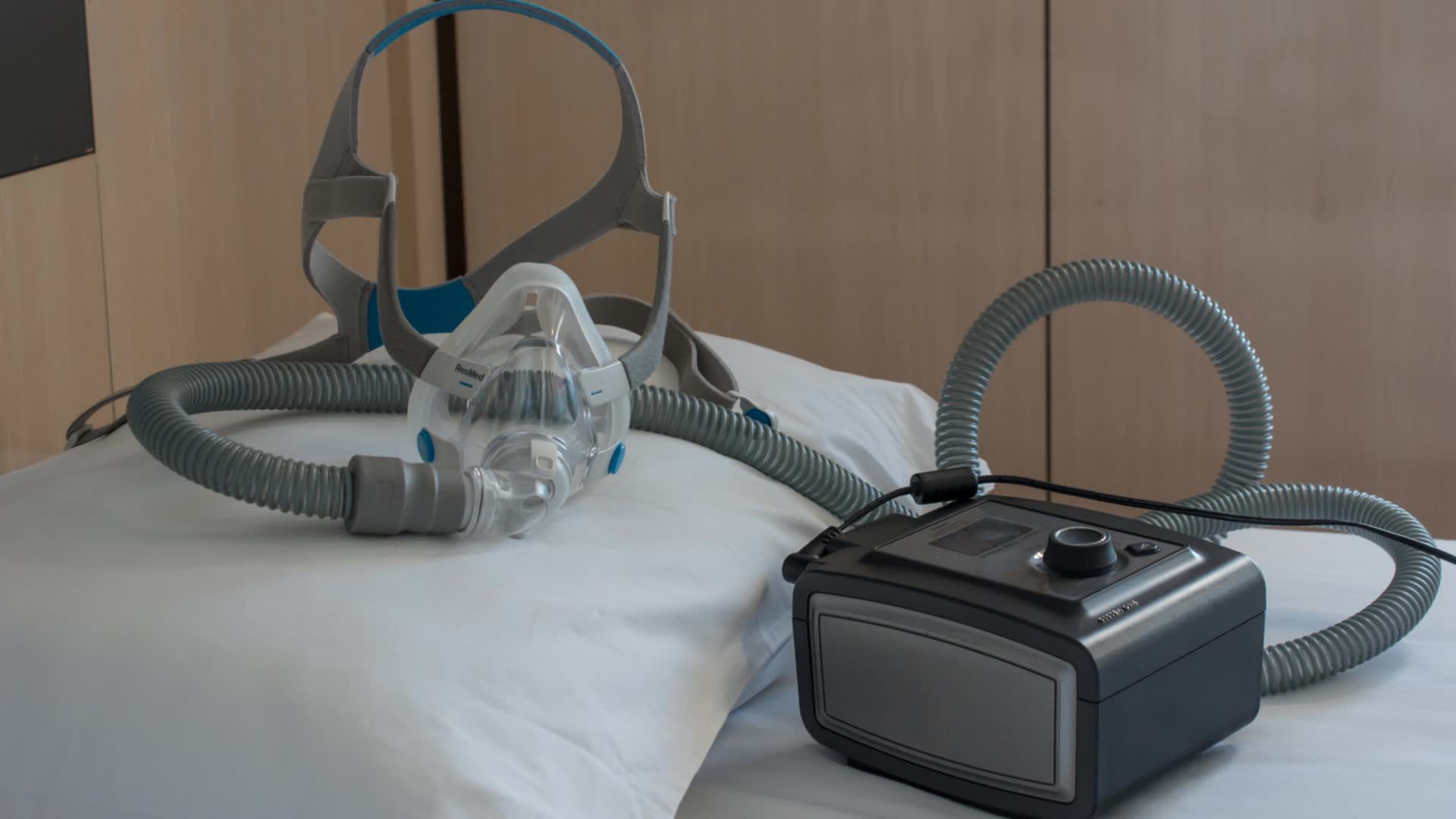 Video thumbnail for What Happens If You Don’t Use Distilled Water in a CPAP?