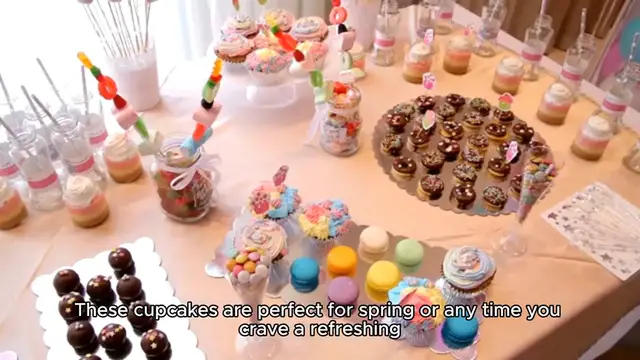 Video thumbnail for _Lemon Crunch Cupcake Recipe