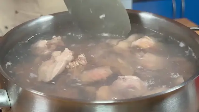Video thumbnail for God, how delicious! 100%! You have never cooked chicken liver like this before! Delicious recipe!