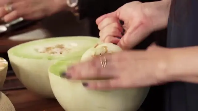 Video thumbnail for 
				 Fruit Salad Poppy Seed Dressing