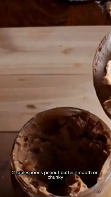 Video thumbnail for Peanut butter and jelly sandwich