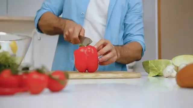 Video thumbnail for Crispy Roasted Brussels Sprouts