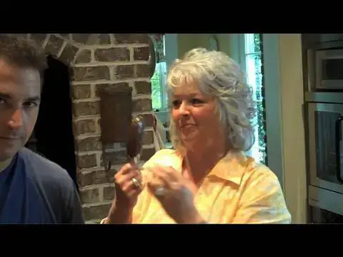 Video thumbnail for Banana Week on Get Cookin' on PaulaDeen.com