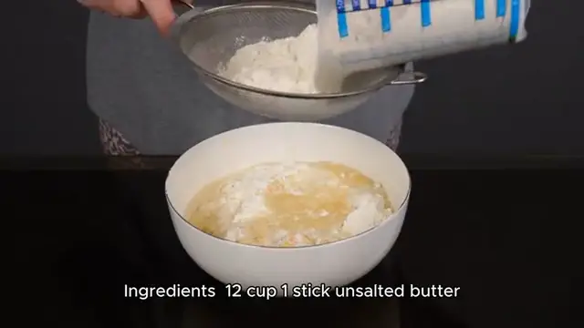 Video thumbnail for icing recipe
