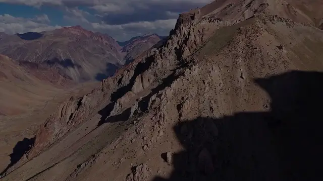 Video thumbnail for Canon EF-M 18-150mm IS STM Lens – Versatility and Performance in One Compact Package