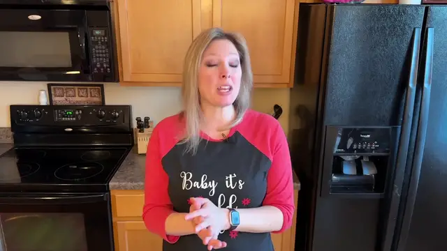 'Video thumbnail for Keto Strawberry Cheesecake Fat-Bomb Balls (1080p_30fps_H264-128kbit_AAC)'
