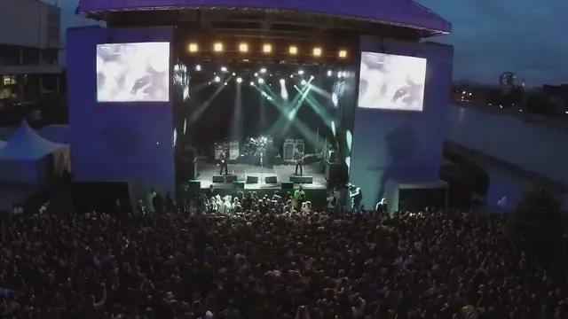 Video thumbnail for "BLACKPINK's Lisa to Co-Headline 2024 Global Citizen Festival in NYC with Post Malone, Doja Cat, and More"