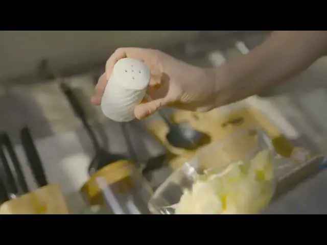 Video thumbnail for The Creamiest Mashed Potatoes Ever!