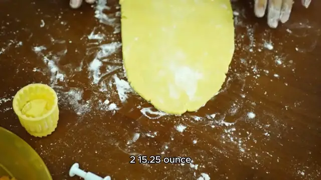 Video thumbnail for peach dump cake recipe